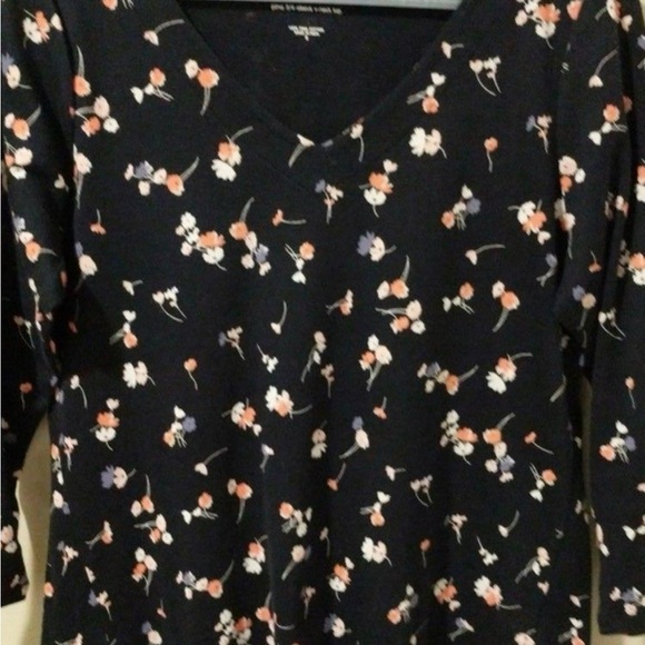 J. Jill Women’s Pima 3/4-Sleeve V-Neck Top Size Small - Picture 2 of 4